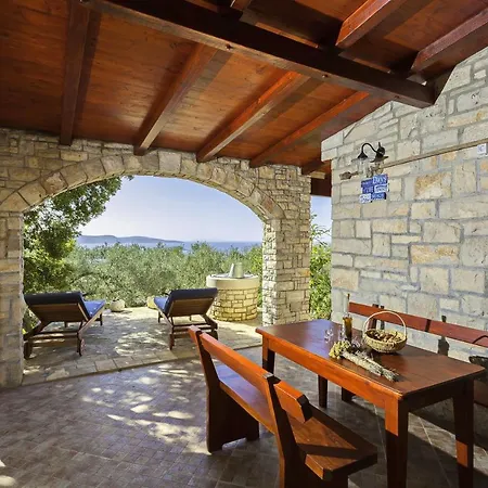Stone House San Pelegrin Vakantiehuis