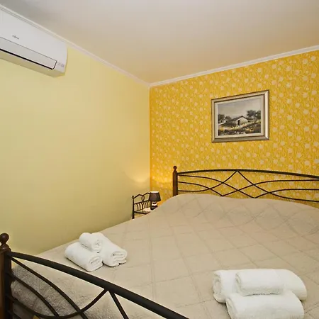 Stone House San Pelegrin Ferienhaus Vela Luka
