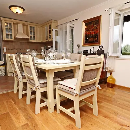 Stone House San Pelegrin Vakantiehuis Vela Luka