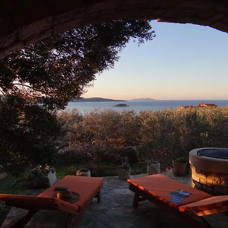 Stone House San Pelegrin Vela Luka