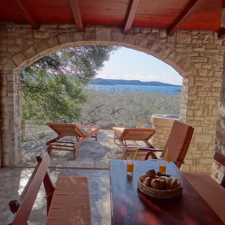 Stone House San Pelegrin *